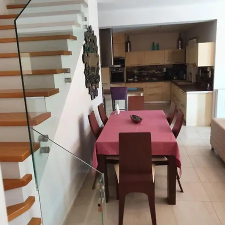 Nyaraló Marianna's House Ípszosz